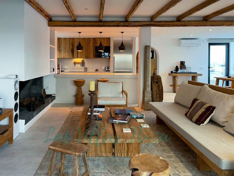 4 soverom Villa til salgs i Ibiza by med svømmebasseng - € 2 450 000 (Ref: 9200954)