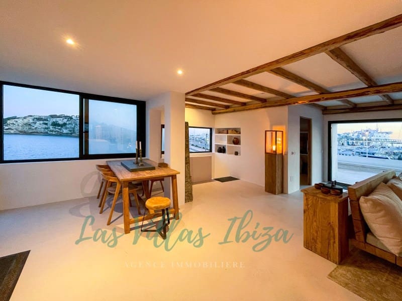 4 soverom Villa til salgs i Ibiza by med svømmebasseng - € 2 450 000 (Ref: 9200954)