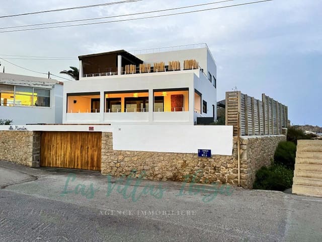 4 Zimmer Villa zu verkaufen in Ibiza / Eivissa Stadt mit Pool - 2.450.000 € (Ref: 9200954)