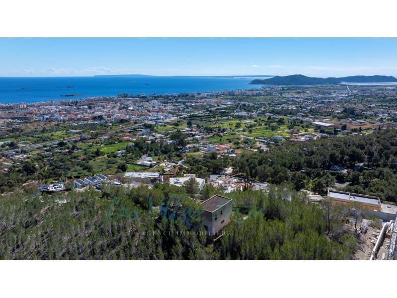 Rakentamaton maa myytävänä paikassa Ibiza kaupunki - 3 070 000 € (Ref: 9200955)