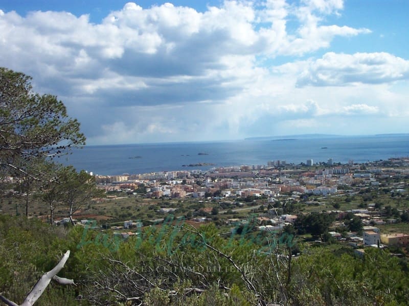 Rakentamaton maa myytävänä paikassa Ibiza kaupunki - 3 200 000 € (Ref: 9202746)