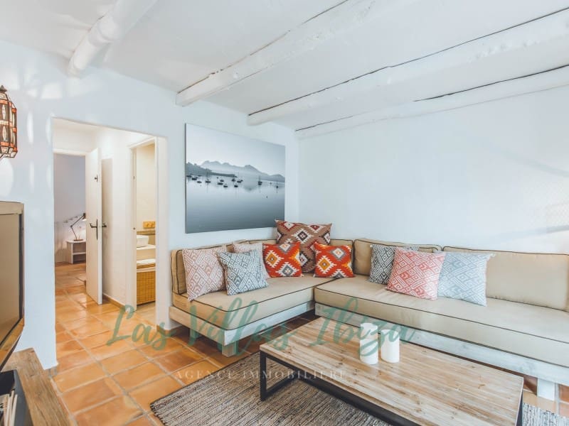 5 soverom Villa til salgs i Es Cubells med svømmebasseng garasje - € 5 800 000 (Ref: 9220363)