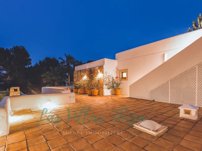 5 soverom Villa til salgs i Es Cubells med svømmebasseng garasje - € 5 800 000 (Ref: 9220363)