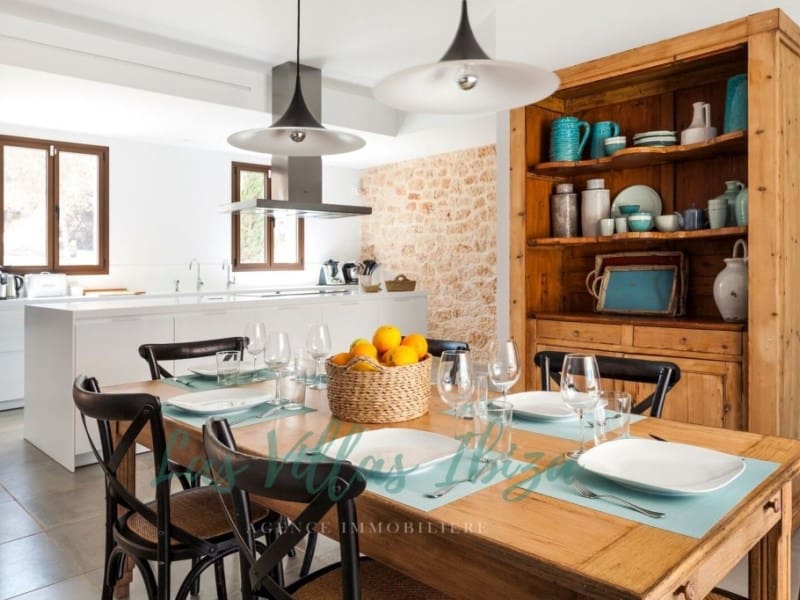 4 bedroom Villa for sale in Santa Gertrudis de Fruitera with pool - € 5,590,000 (Ref: 9266505)