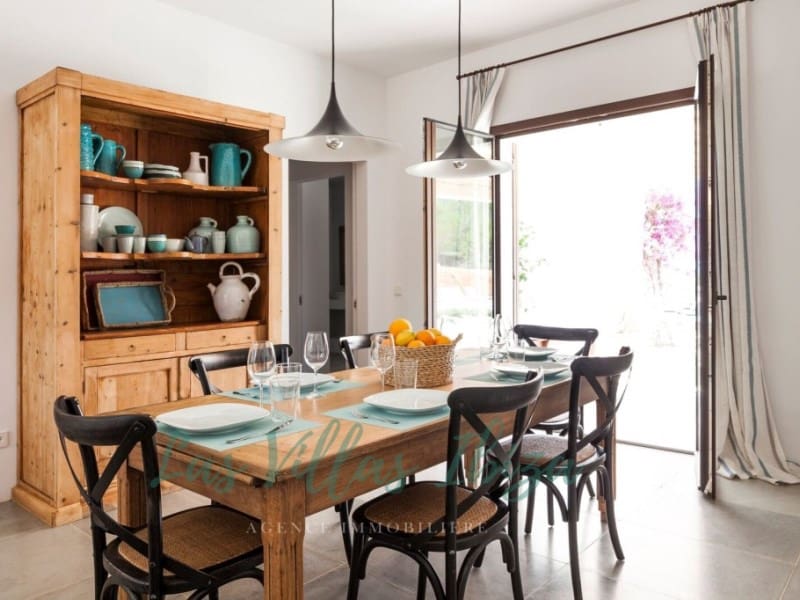 4 bedroom Villa for sale in Santa Gertrudis de Fruitera with pool - € 5,590,000 (Ref: 9266505)