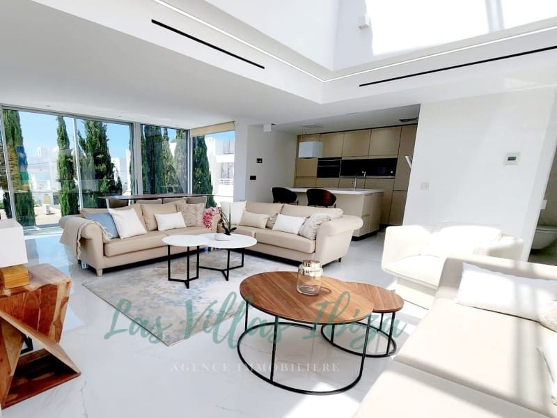 3 slaapkamer Flat te koop in Ibiza dorp - € 1.760.000 (Ref: 9272603)