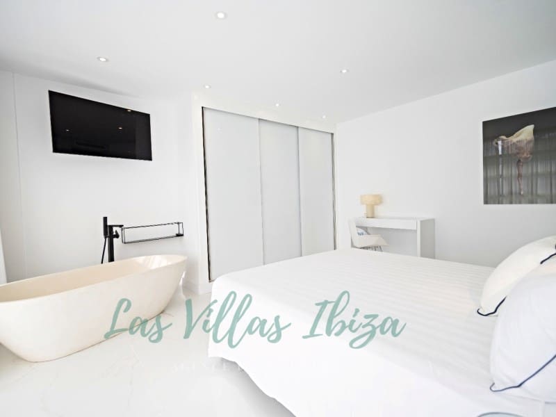 3 slaapkamer Flat te koop in Ibiza dorp - € 1.760.000 (Ref: 9272603)