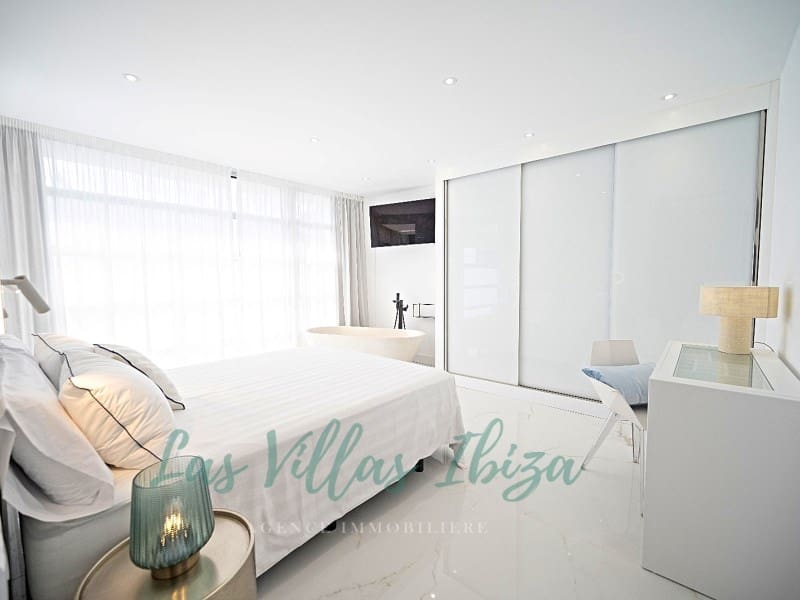 3 slaapkamer Flat te koop in Ibiza dorp - € 1.760.000 (Ref: 9272603)