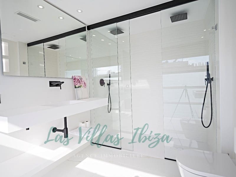 3 slaapkamer Flat te koop in Ibiza dorp - € 1.760.000 (Ref: 9272603)