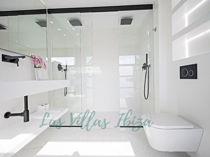 3 slaapkamer Flat te koop in Ibiza dorp - € 1.760.000 (Ref: 9272603)