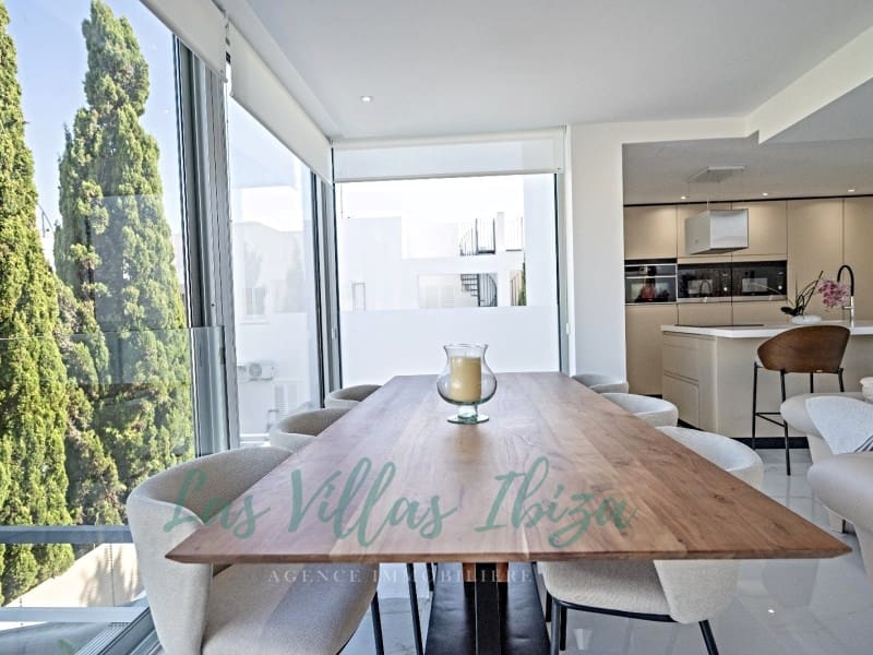 3 slaapkamer Flat te koop in Ibiza dorp - € 1.760.000 (Ref: 9272603)