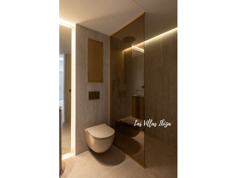 3 soveværelse Lejlighed til salg i Ibiza by med swimmingpool - € 3.900.000 (Ref: 9297199)