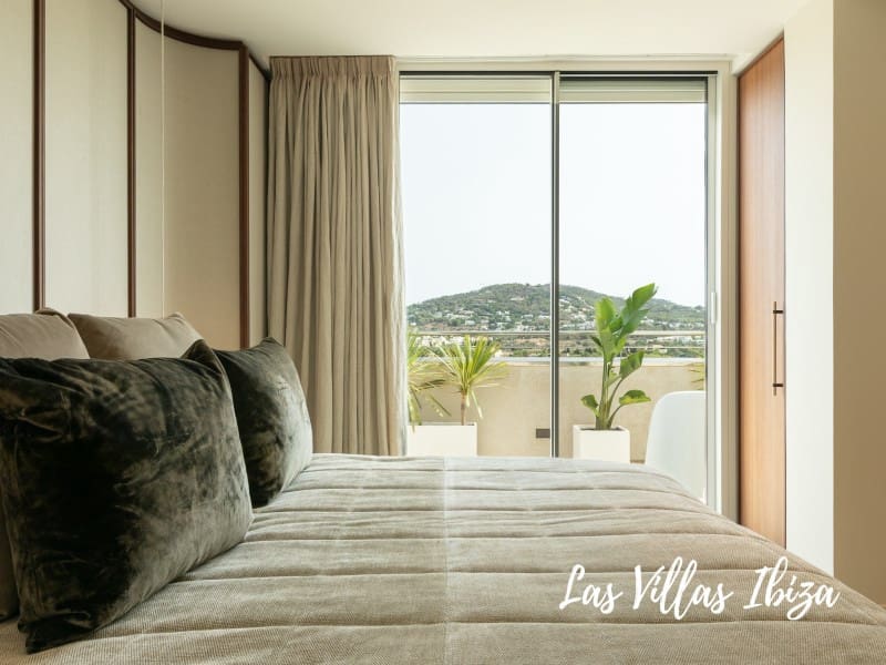 3 soveværelse Lejlighed til salg i Ibiza by med swimmingpool - € 3.900.000 (Ref: 9297199)