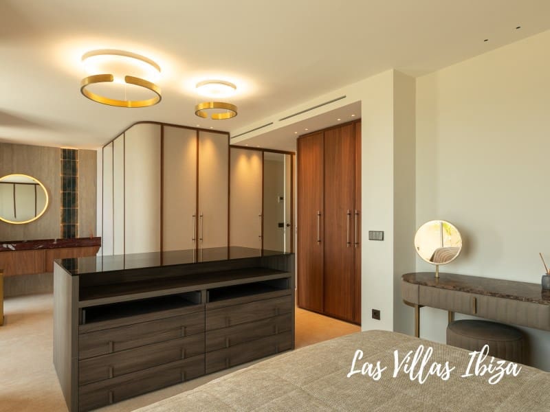 3 soveværelse Lejlighed til salg i Ibiza by med swimmingpool - € 3.900.000 (Ref: 9297199)