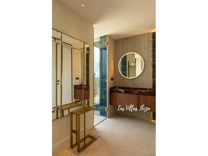 3 soveværelse Lejlighed til salg i Ibiza by med swimmingpool - € 3.900.000 (Ref: 9297199)