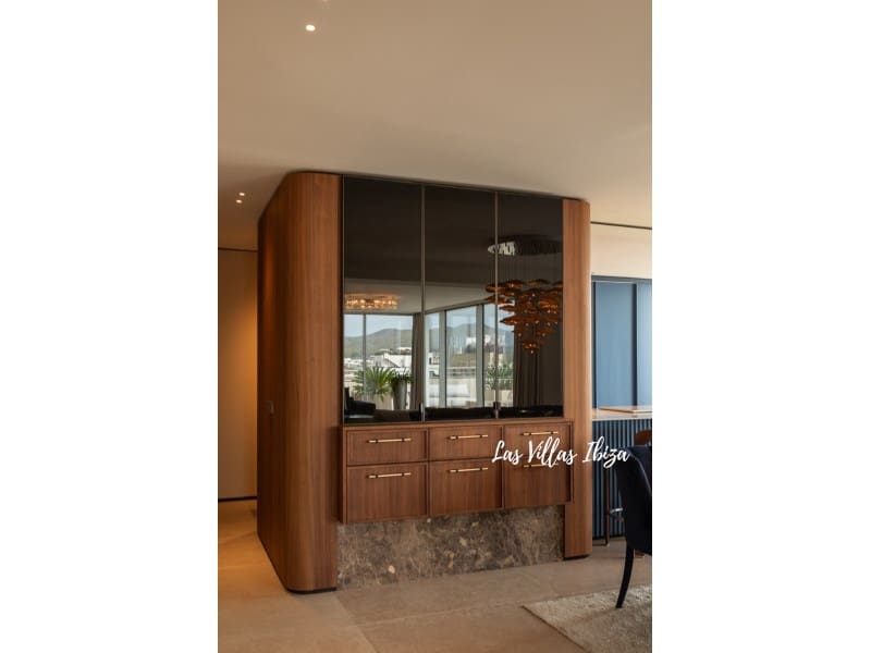 3 soveværelse Lejlighed til salg i Ibiza by med swimmingpool - € 3.900.000 (Ref: 9297199)