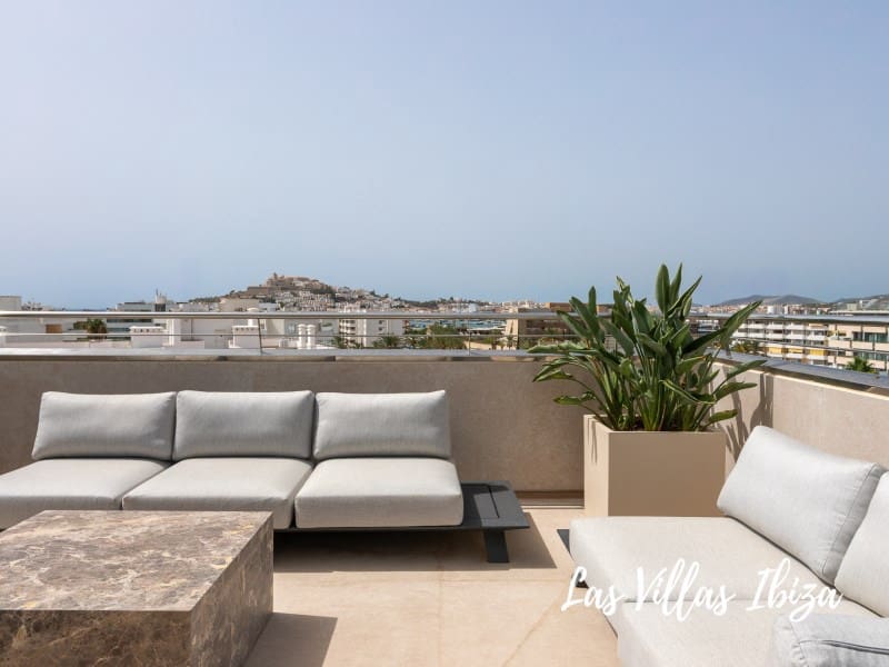 3 soveværelse Lejlighed til salg i Ibiza by med swimmingpool - € 3.900.000 (Ref: 9297199)