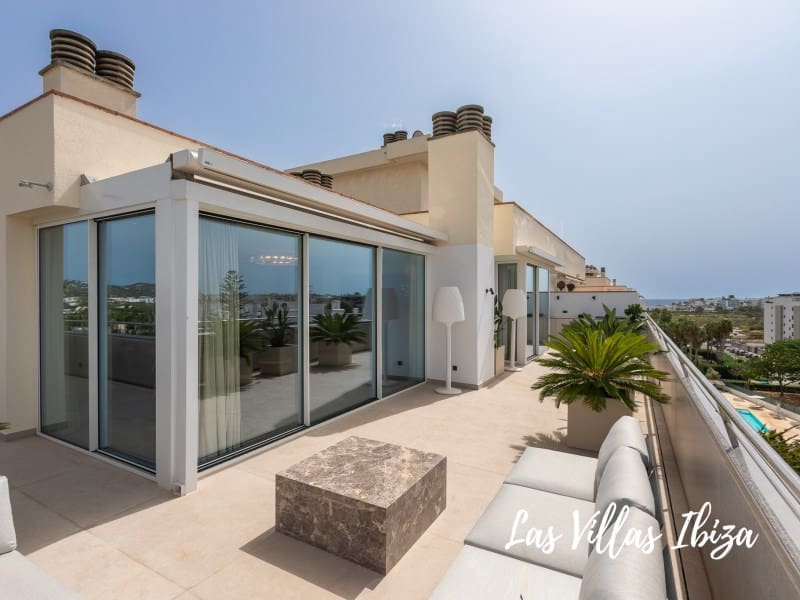 3 soveværelse Lejlighed til salg i Ibiza by med swimmingpool - € 3.900.000 (Ref: 9297199)