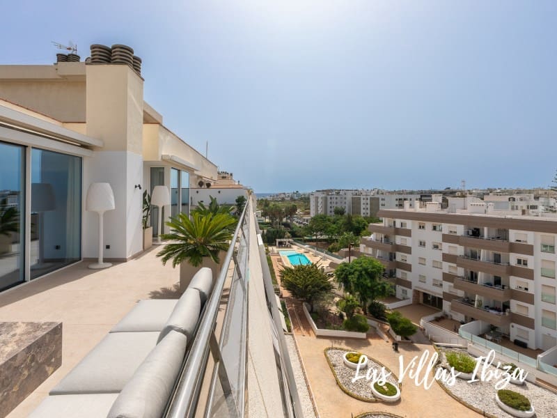 3 soveværelse Lejlighed til salg i Ibiza by med swimmingpool - € 3.900.000 (Ref: 9297199)