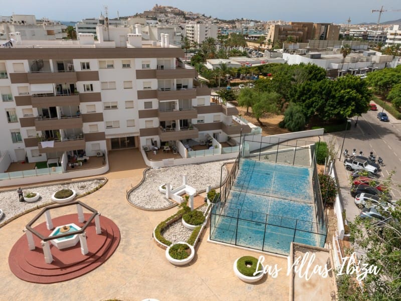 3 soveværelse Lejlighed til salg i Ibiza by med swimmingpool - € 3.900.000 (Ref: 9297199)
