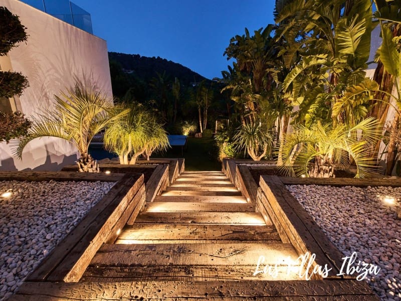 5 sypialnia Willa na sprzedaż w Cap Martinet z basenem garażem - 5 950 000 € (Ref: 9321703)