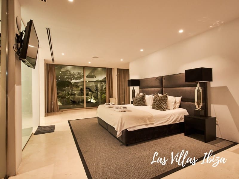 5 sypialnia Willa na sprzedaż w Cap Martinet z basenem garażem - 5 950 000 € (Ref: 9321703)