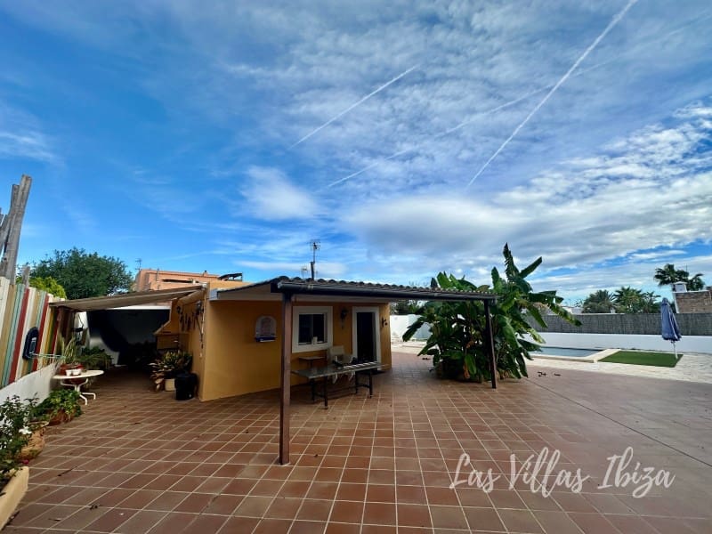 6 slaapkamer Villa te koop in Ibiza dorp met zwembad garage - € 2.165.000 (Ref: 9341204)