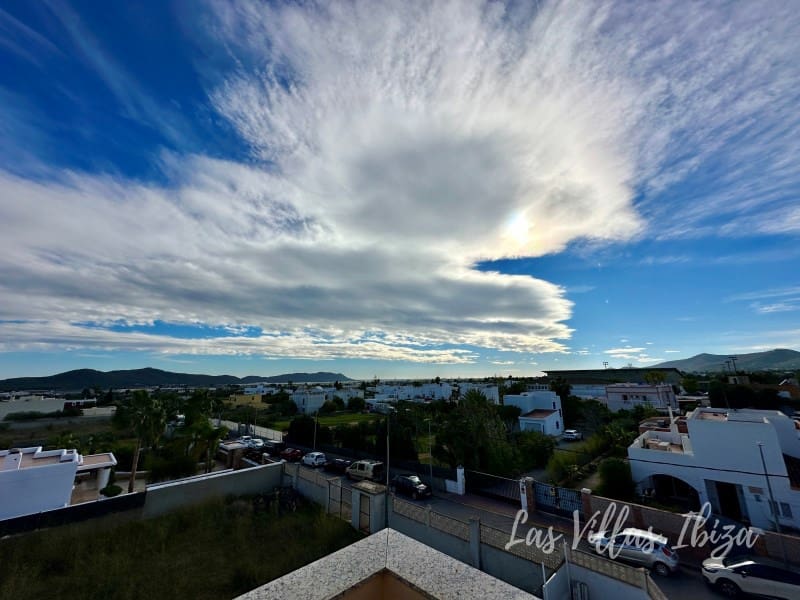 6 slaapkamer Villa te koop in Ibiza dorp met zwembad garage - € 2.165.000 (Ref: 9341204)