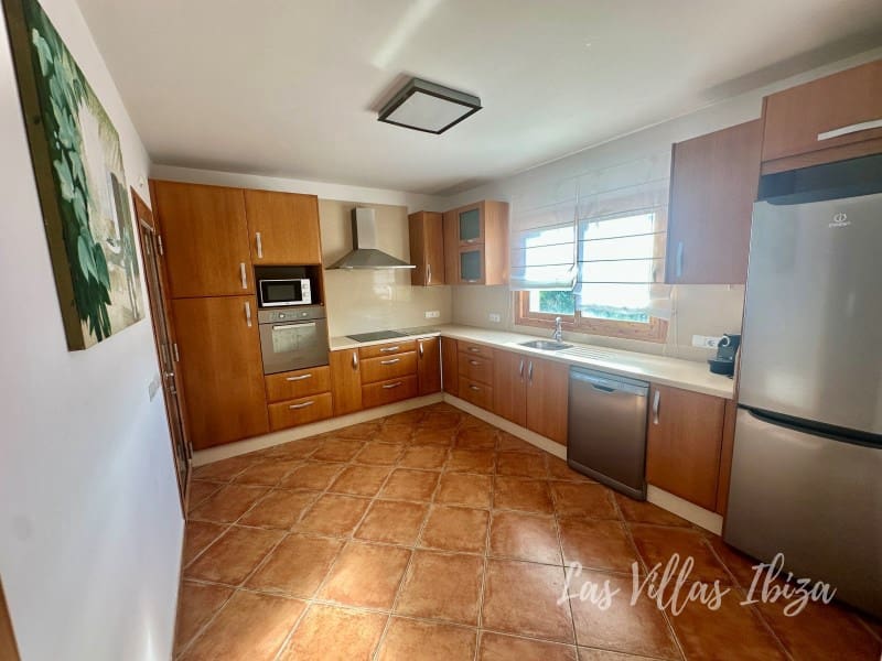 6 slaapkamer Villa te koop in Ibiza dorp met zwembad garage - € 2.165.000 (Ref: 9341204)