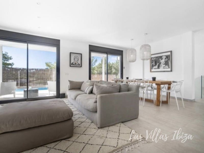 4 sypialnia Willa na sprzedaż w Santa Eulalia / Santa Eularia - 2 090 000 € (Ref: 9349333)