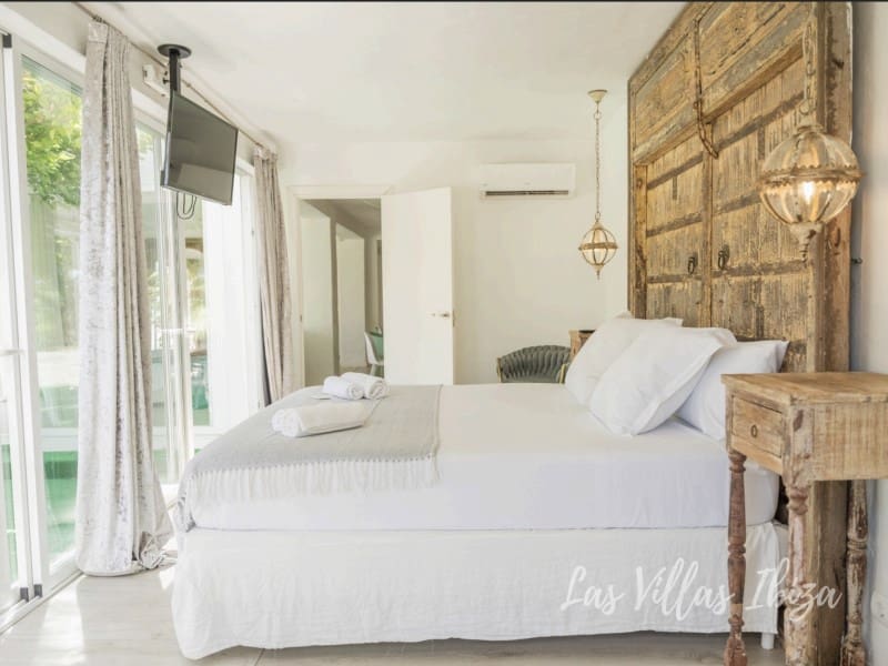 8 soverom Villa til salgs i Sant Jordi de Ses Salines - € 2 100 000 (Ref: 9353399)