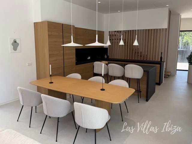 3 sypialnia Willa na sprzedaż w Santa Eulalia / Santa Eularia - 2 950 000 € (Ref: 9356323)