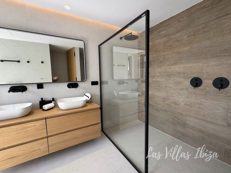 3 sypialnia Willa na sprzedaż w Santa Eulalia / Santa Eularia - 2 950 000 € (Ref: 9356323)