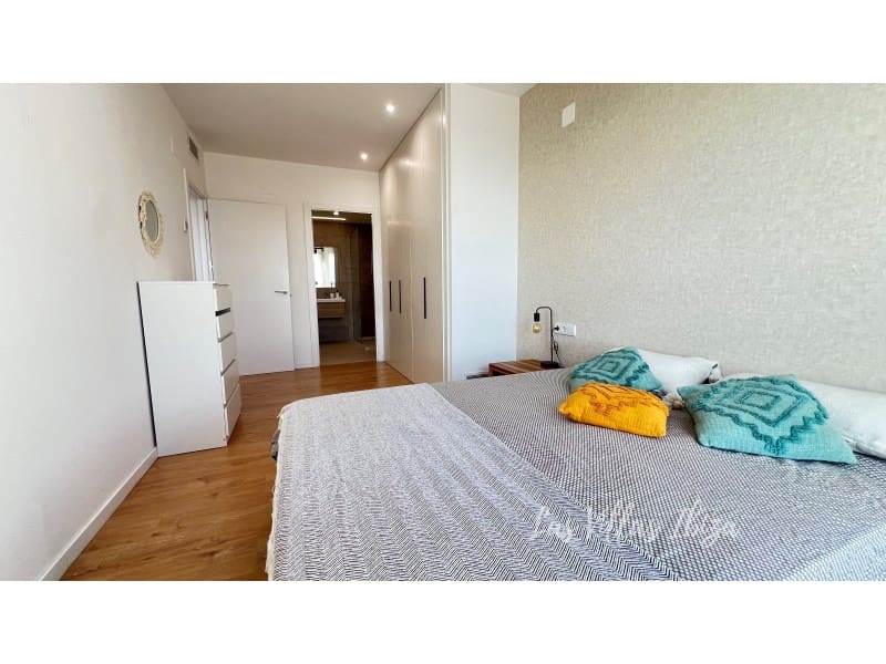 3 bedroom Apartment for sale in Ibiza / Eivissa town with garage - € 950,000 (Ref: 9398324)