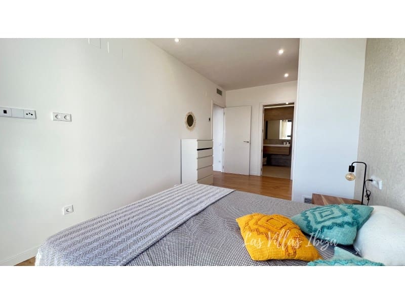 3 bedroom Apartment for sale in Ibiza / Eivissa town with garage - € 950,000 (Ref: 9398324)