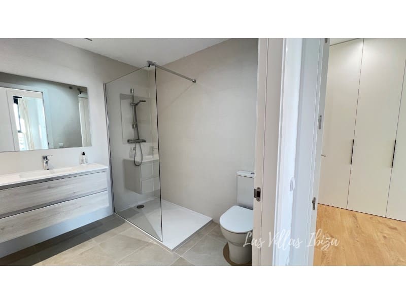 3 bedroom Apartment for sale in Ibiza / Eivissa town with garage - € 950,000 (Ref: 9398324)