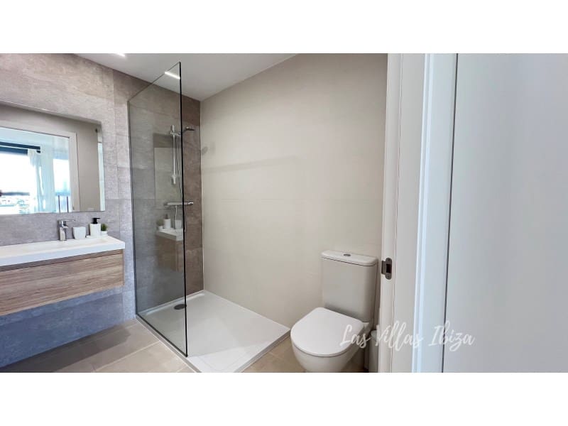 3 bedroom Apartment for sale in Ibiza / Eivissa town with garage - € 950,000 (Ref: 9398324)