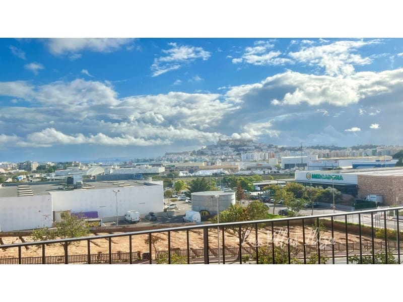 3 bedroom Apartment for sale in Ibiza / Eivissa town with garage - € 950,000 (Ref: 9398324)