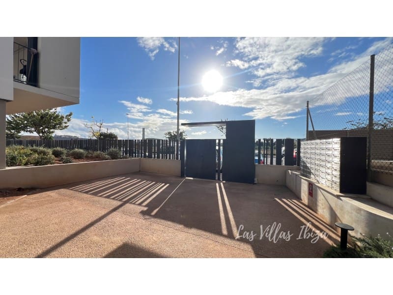 3 bedroom Apartment for sale in Ibiza / Eivissa town with garage - € 950,000 (Ref: 9398324)