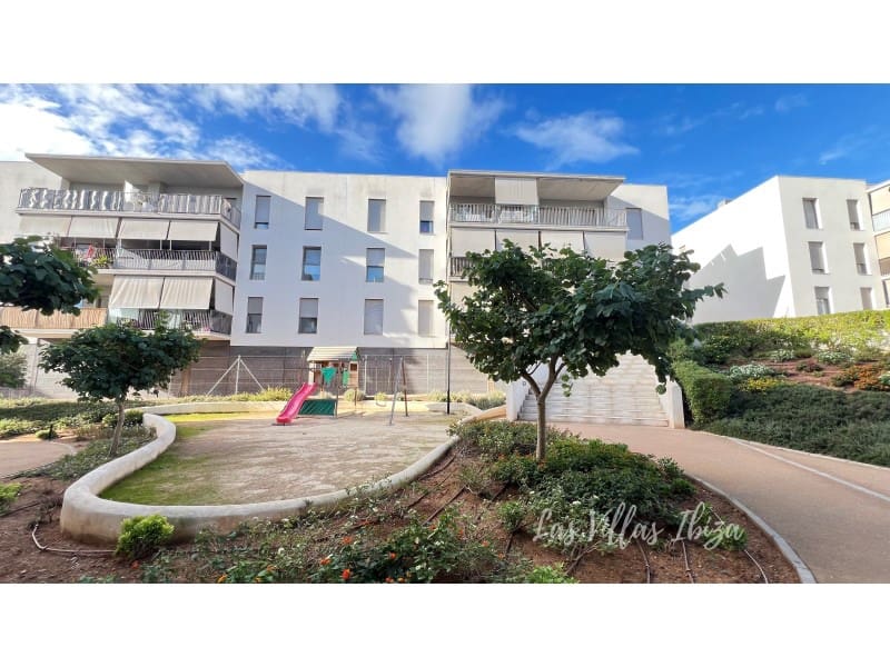 3 bedroom Apartment for sale in Ibiza / Eivissa town with garage - € 950,000 (Ref: 9398324)