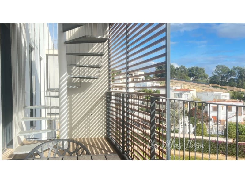 3 bedroom Apartment for sale in Ibiza / Eivissa town with garage - € 950,000 (Ref: 9398324)