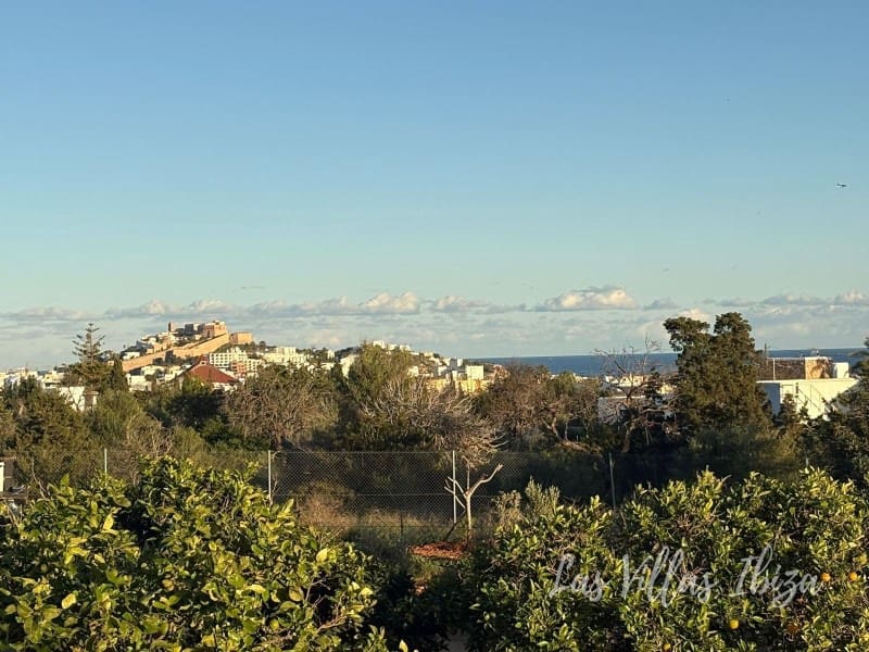 4 soveværelse Finca/Landehus til salg i San Jose / Sant Josep de Sa Talaia - € 2.000.000 (Ref: 9438255)