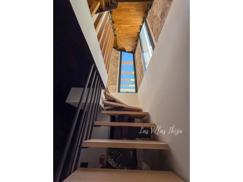 3 slaapkamer Villa te koop in Cala Vadella - € 970.000 (Ref: 9452129)