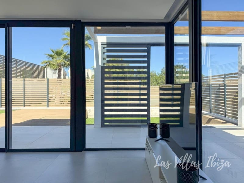 3 slaapkamer Villa te koop in Cala Vadella - € 970.000 (Ref: 9452129)