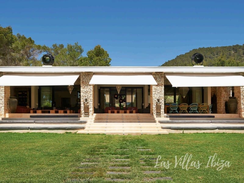 9 sovrum Villa till salu i Es Cubells med pool - 18 800 000 € (Ref: 9488460)