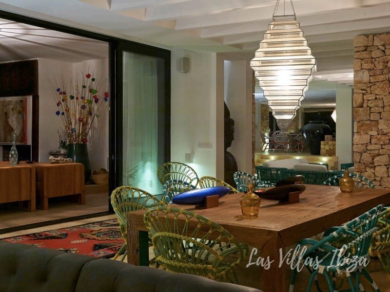 9 sovrum Villa till salu i Es Cubells med pool - 18 800 000 € (Ref: 9488460)