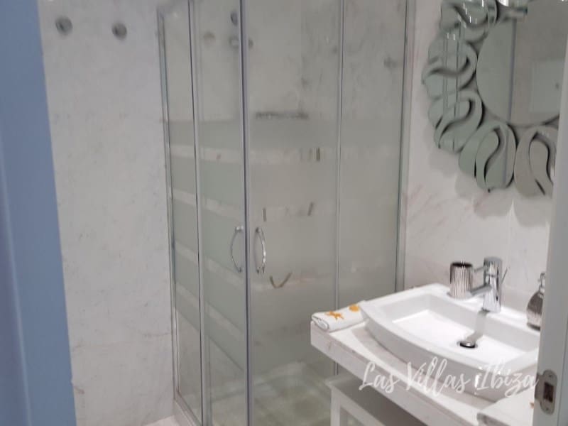 2 bedroom Apartment for sale in Ibiza / Eivissa town - € 965,000 (Ref: 9497195)