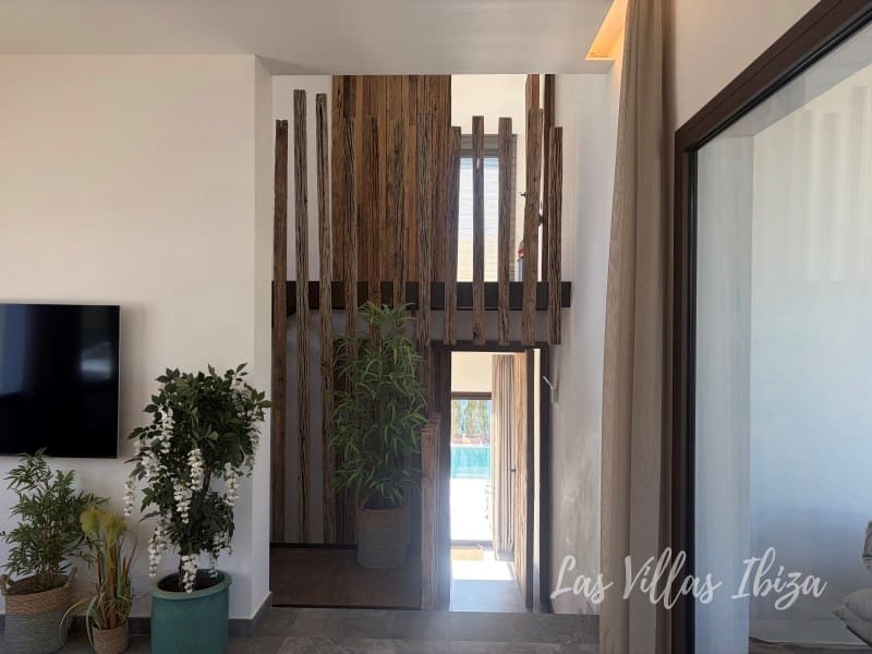 3 bedroom Villa for sale in Santa Eulalia / Santa Eularia with pool - € 3,250,000 (Ref: 9504667)