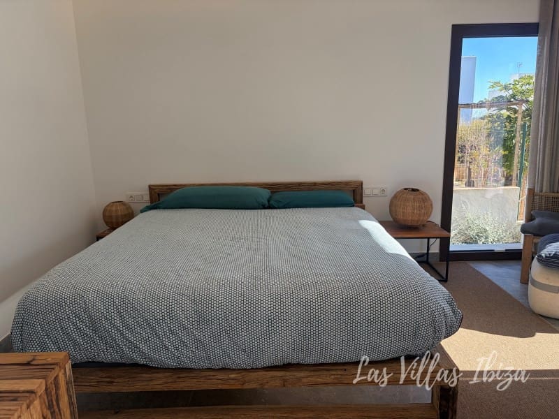 3 bedroom Villa for sale in Santa Eulalia / Santa Eularia with pool - € 3,250,000 (Ref: 9504667)