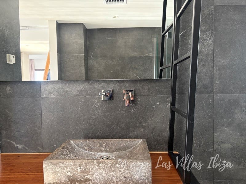 3 bedroom Villa for sale in Santa Eulalia / Santa Eularia with pool - € 3,250,000 (Ref: 9504667)